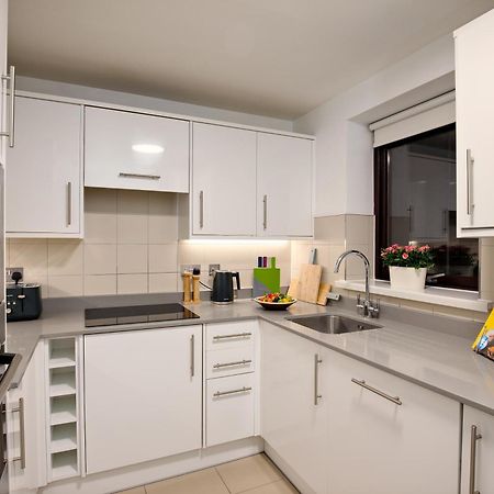 Monarch House - Serviced Apartments - Kensington Londres Exterior foto