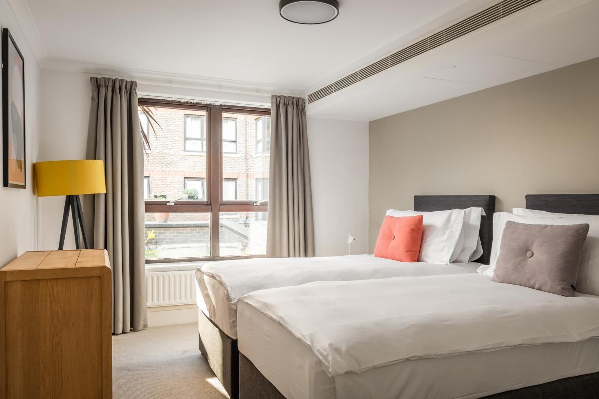 Monarch House - Serviced Apartments - Kensington Londres Exterior foto